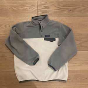 Patagonia Gray and Cream Fleece Pullover
